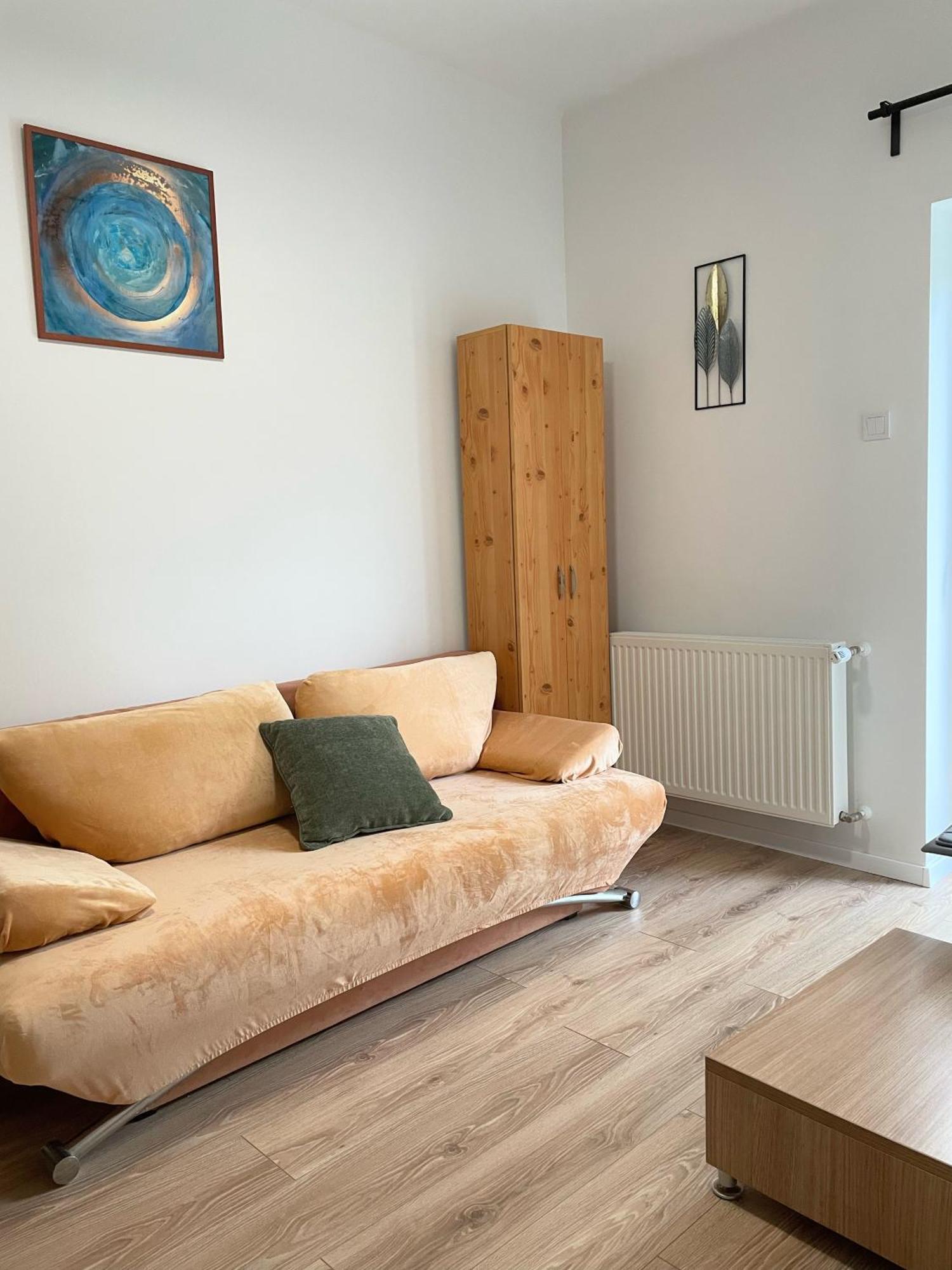 Quiet, Green, Relaxing Place - 2 Bedroom Apartment Balatonfured Exterior photo